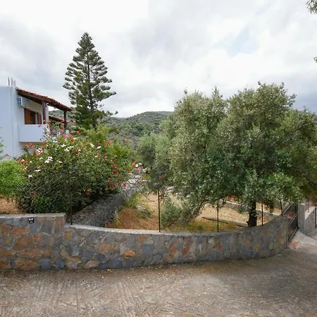 Karmilos - A Family Near The Cretan Sea And The Mountains
